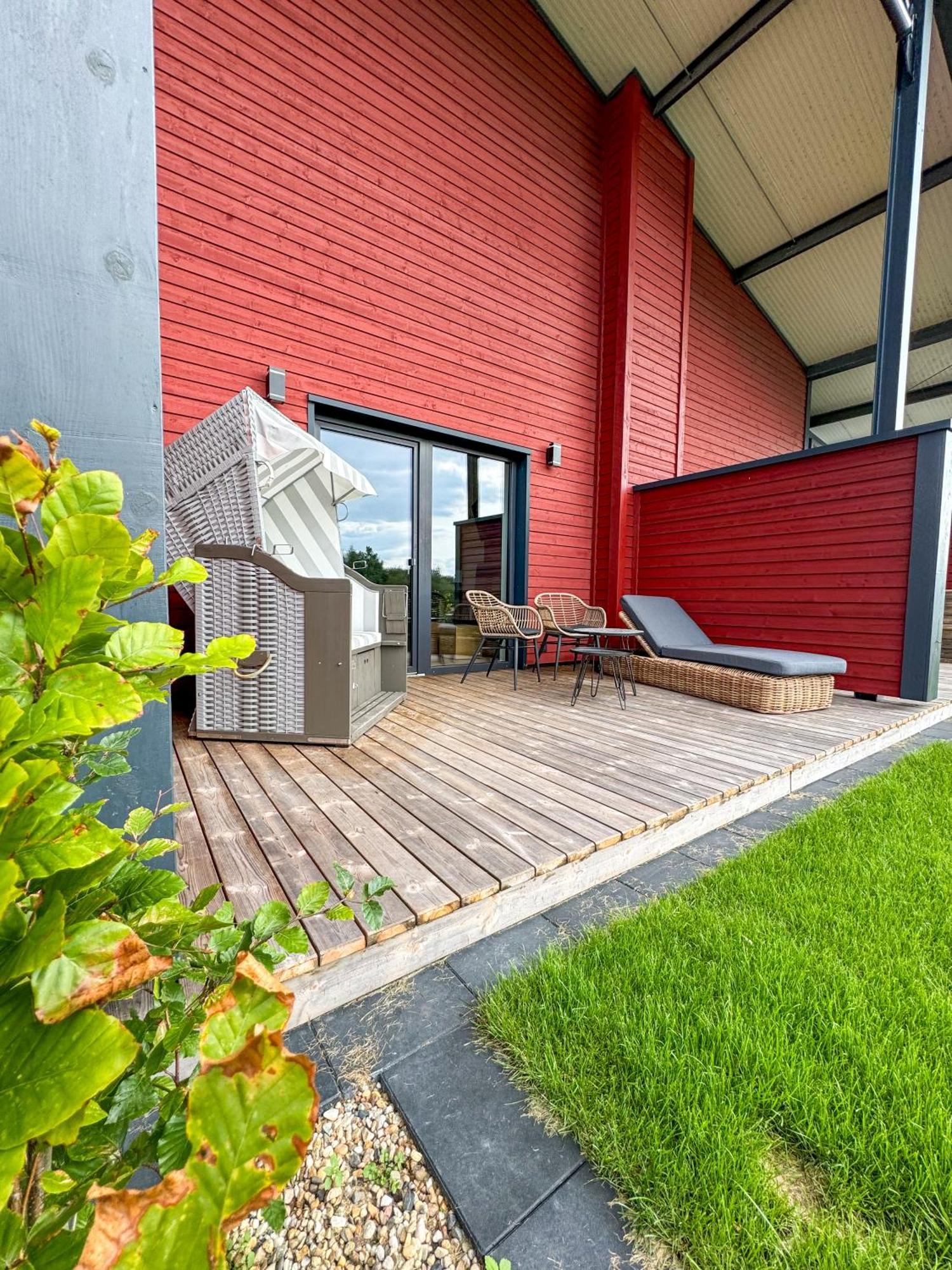 Veenland Hotel Haren Exterior photo